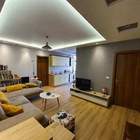 Apartamento B44 *
